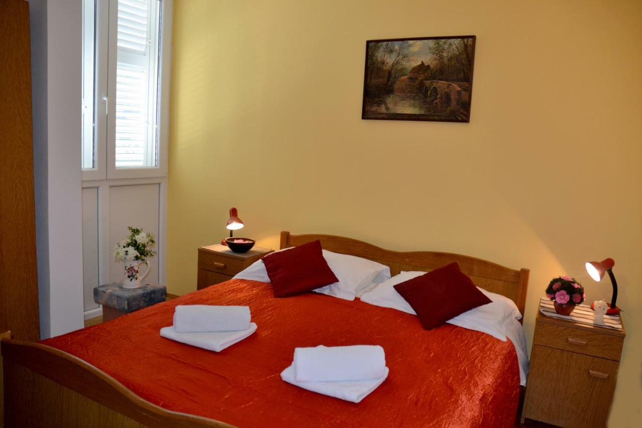 מאקרסקה Apartment Alenka מראה חיצוני תמונה
