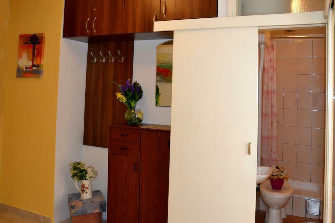 מאקרסקה Apartment Alenka מראה חיצוני תמונה